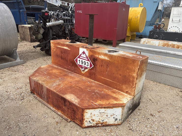 #1623-•-fuel-tank-image-1