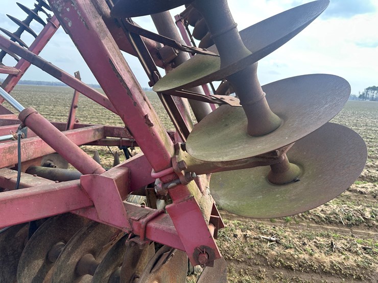 #38722-•-26'-disk-image-33