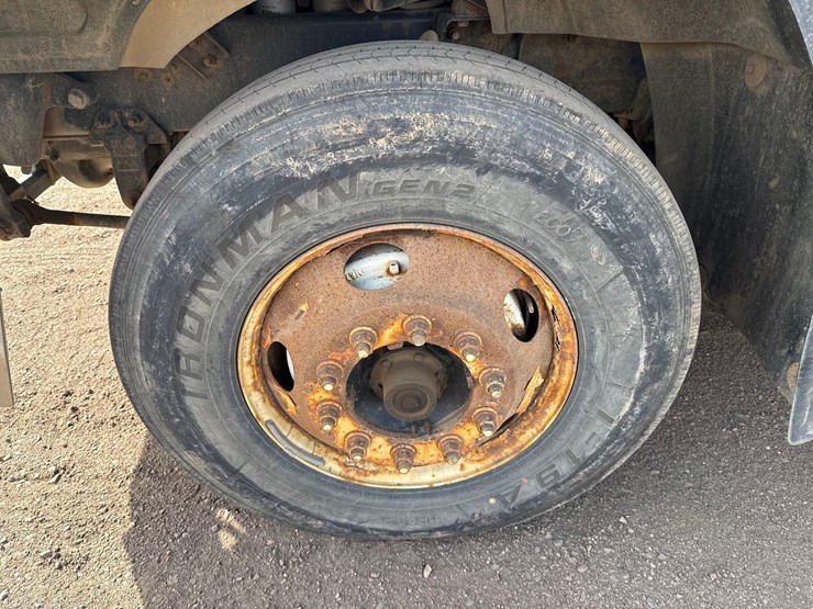 2003-mack-ch613-image-20