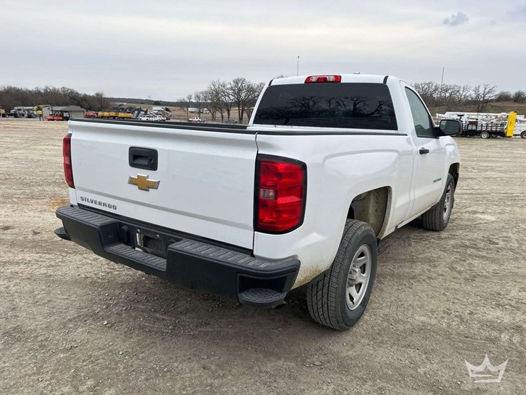 2016-chevrolet-silverado-1500-image-3