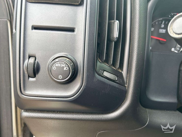 2016-chevrolet-silverado-1500-image-15