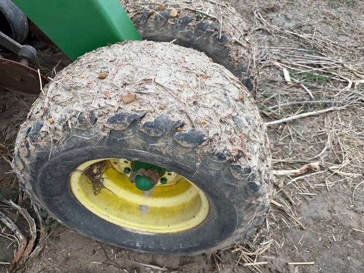 john-deere-1560-image-6