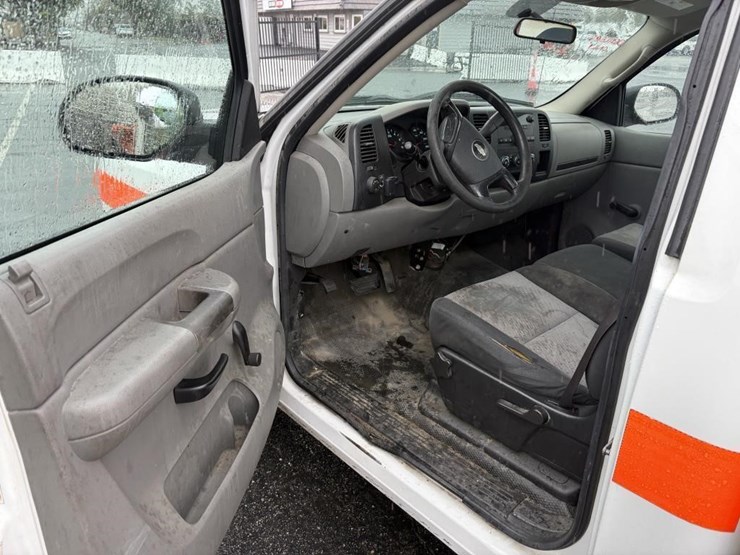 2009-chevrolet-silverado-1500-image-10