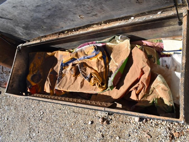 toolbox-fuel-tank-combo-image-3