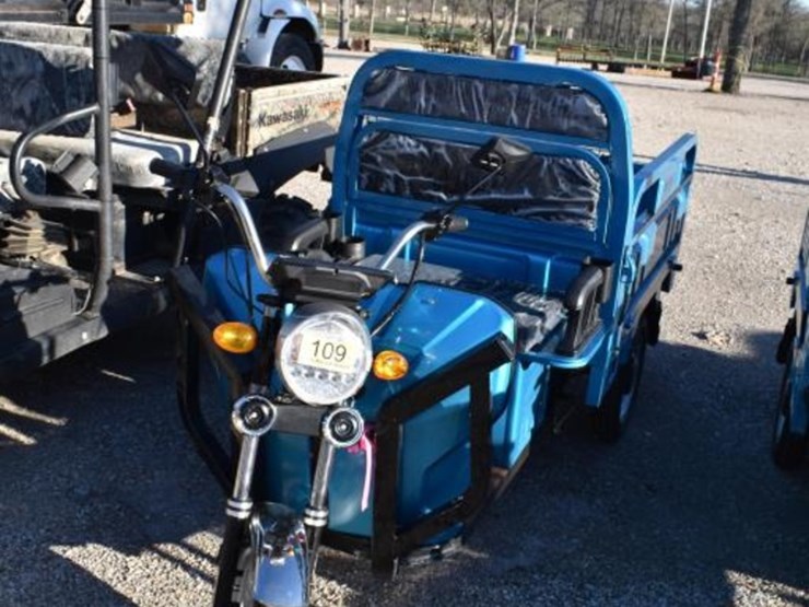 iret13-3-wheel-electric-cart-(serial-#-lg2025101922)-image-2