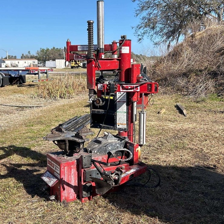 Coats 90X-AH-L Tire Changer Machine