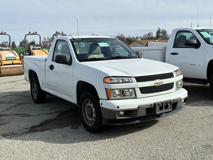 2011-chevrolet-colorado-image-2