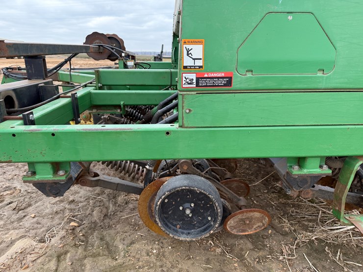 john-deere-1560-image-20