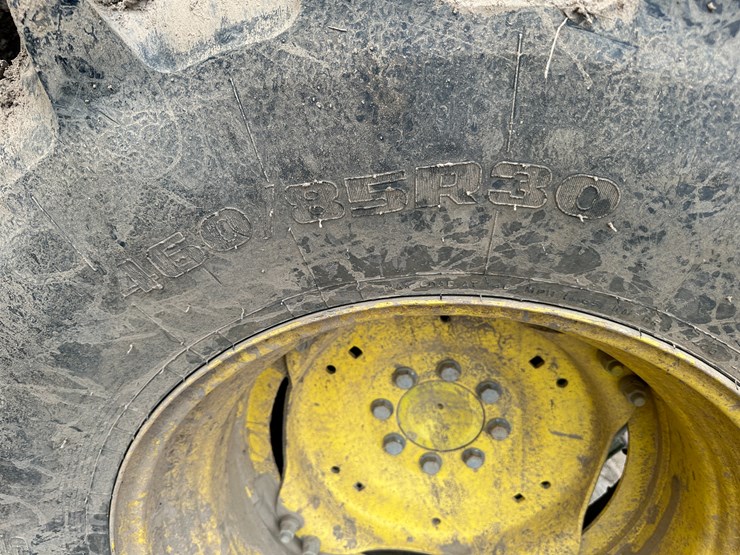 2011-john-deere-5090m-image-2