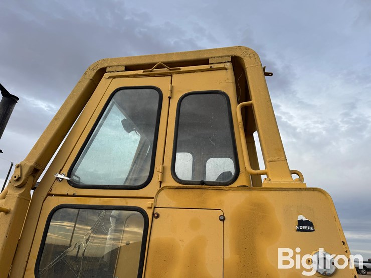 1988-deere-850b-image-10