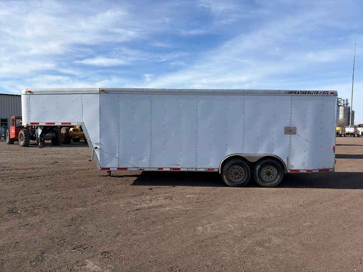 2001-featherlite-stl-image-7