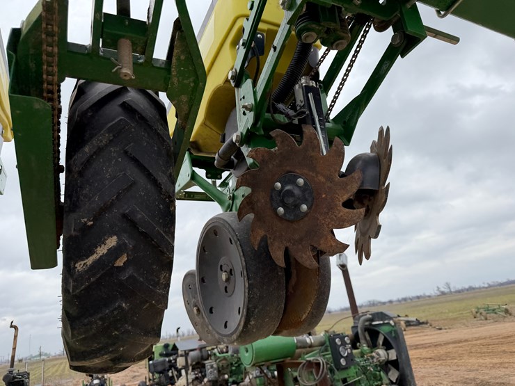 john-deere-1725-image-88