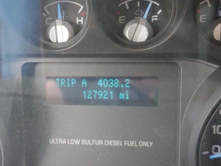 2015-ford-f750-xlt-image-18