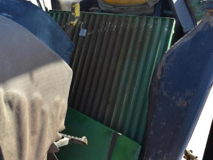 john-deere-4450-image-9