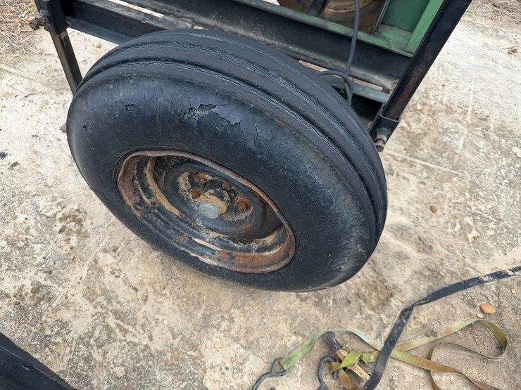 john-deere-4045t-image-6