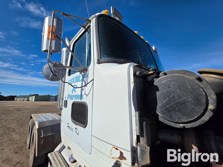 1990-white/gmc-wca64t-image-9