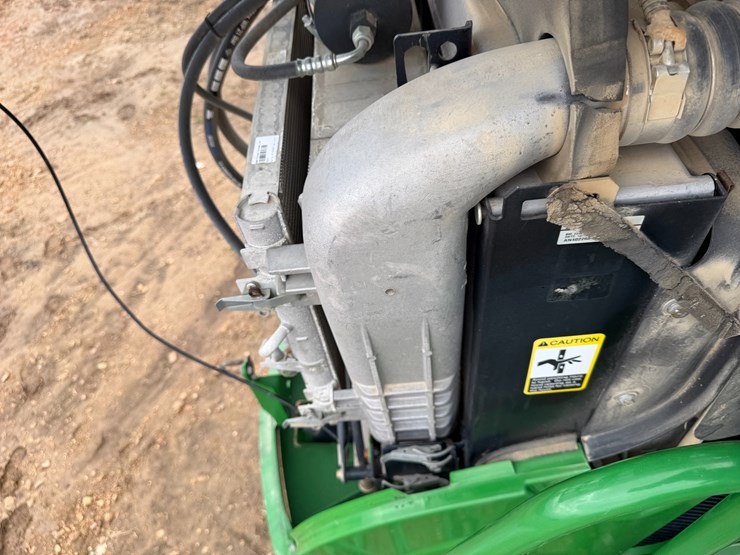 2015-john-deere-r4030-image-70