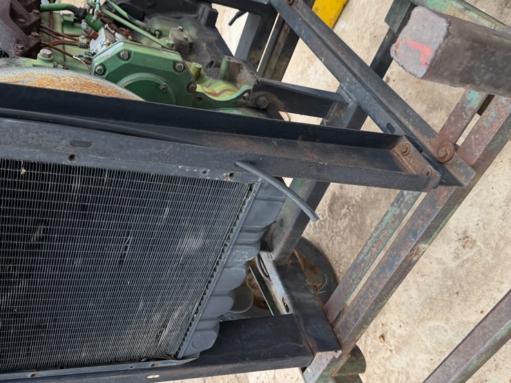 john-deere-4045t-image-10