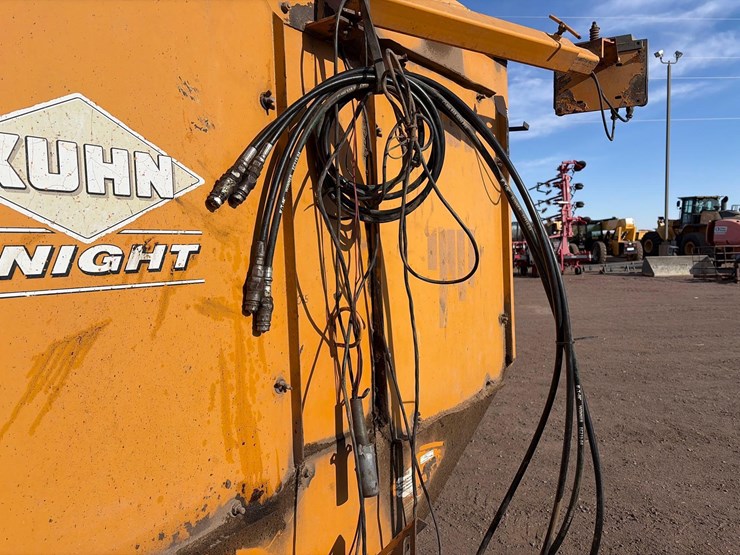 kuhn-knight-3130-image-13