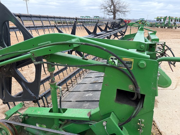 2004-john-deere-925d-image-22