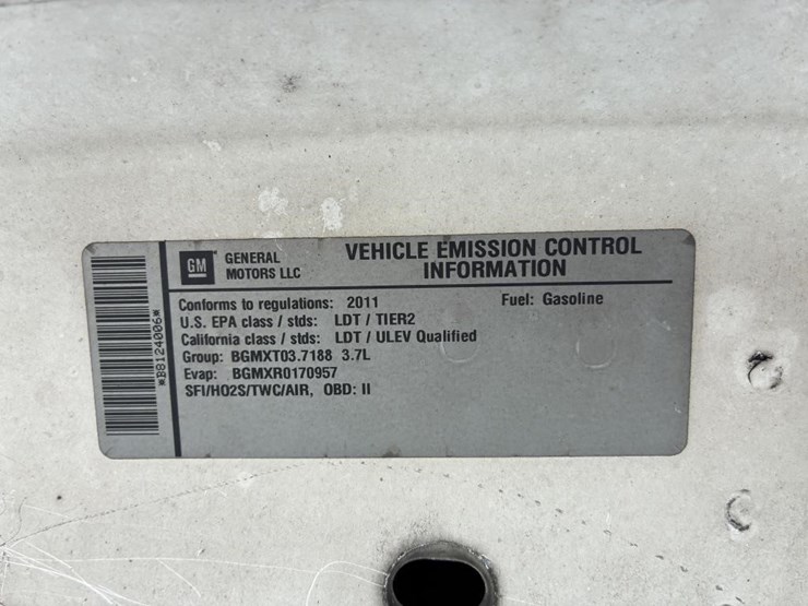 2011-chevrolet-colorado-image-8