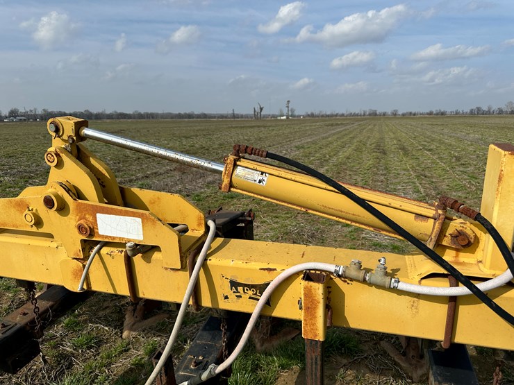 2000-landoll-2000-image-17