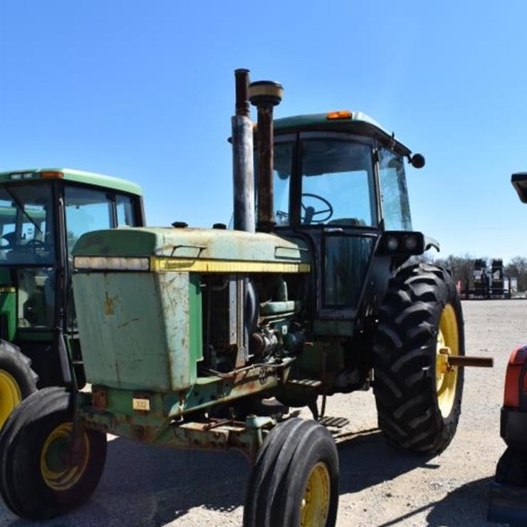 JOHN DEERE 4450