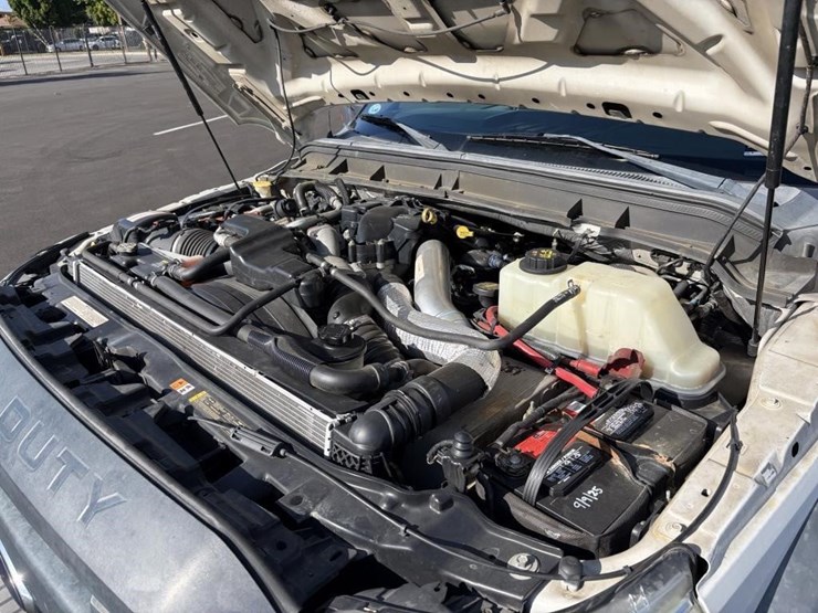 2012-ford-f550-sd-image-7