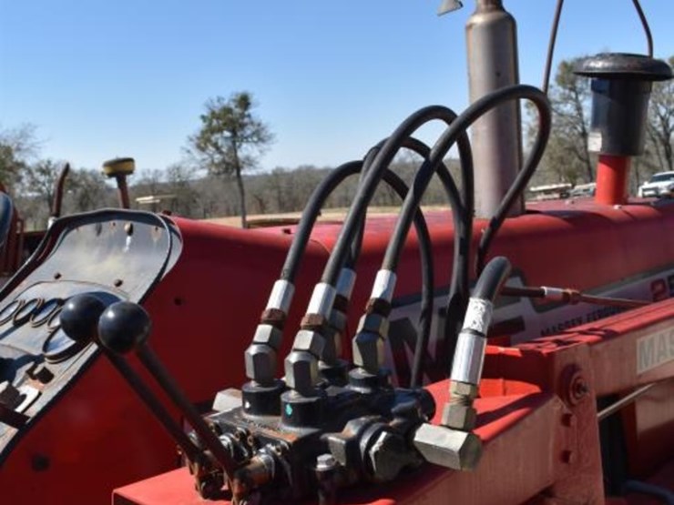 mf-255-tractor-w/-loader-(serial-#-9a325695)-(showing-appx-3,091-hours,-up-image-6