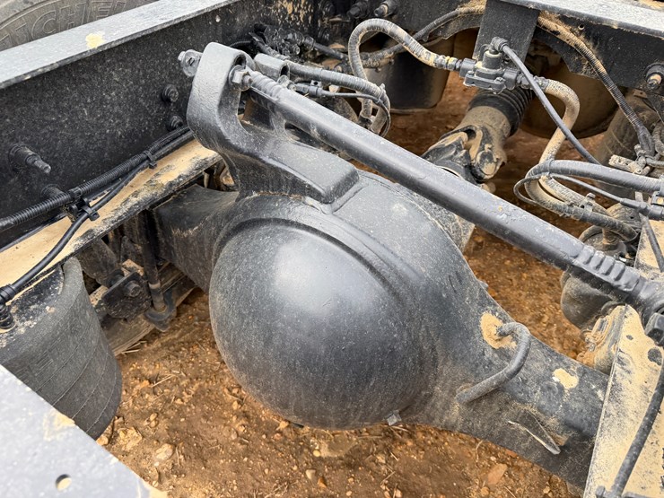 2016-international-prostar-image-15