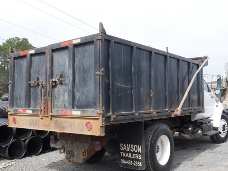 2015-ford-f750-xlt-image-11