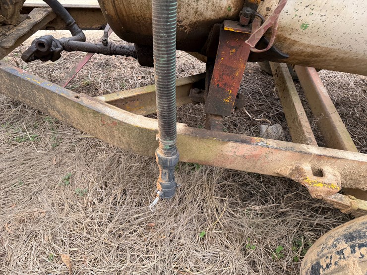 #38675-•-~950gal-t/a-fuel-trailer-image-23