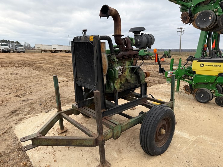 john-deere-4045t-image-1