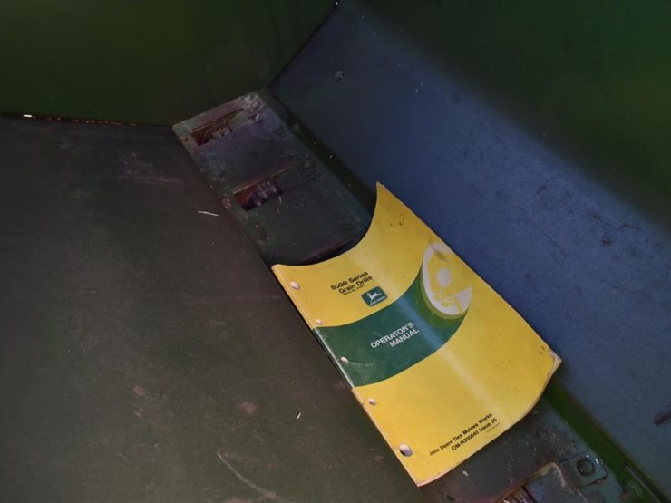 john-deere-8200-image-13