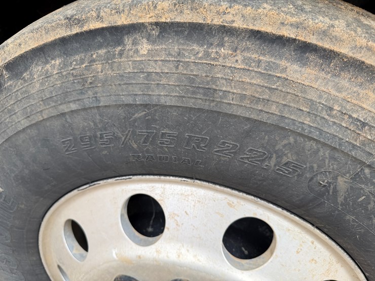 2016-international-prostar-image-8