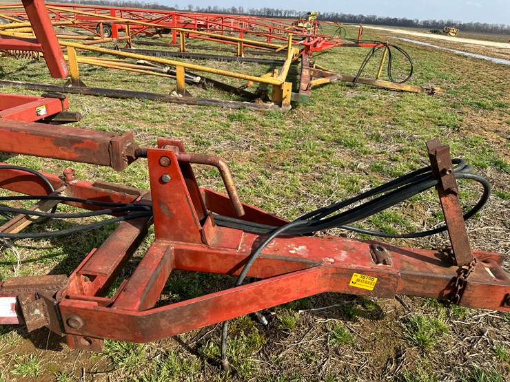 case-ih-4300-image-41