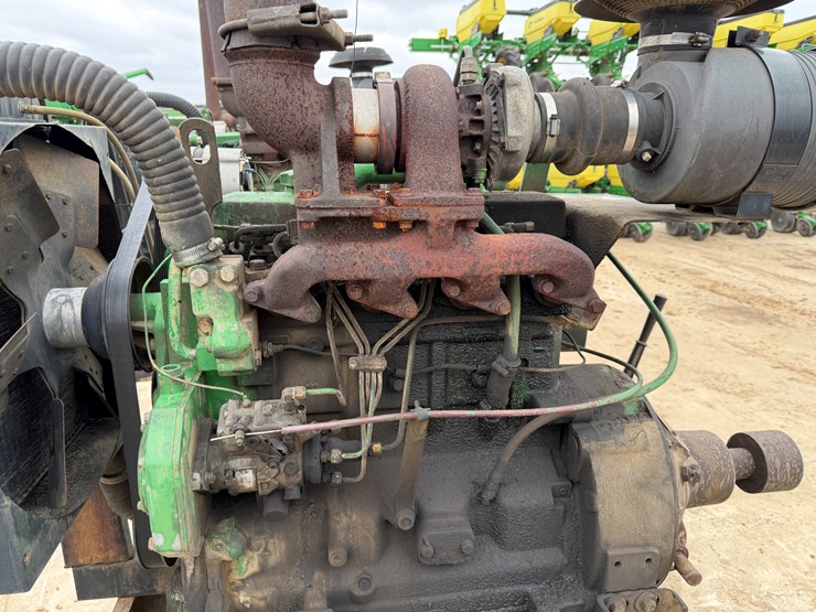 john-deere-4045t-image-17