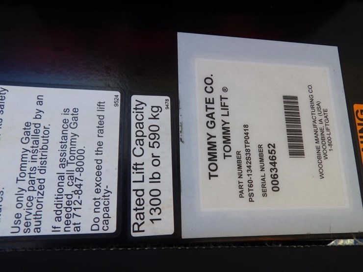 2018-chevrolet-2500hd-image-10