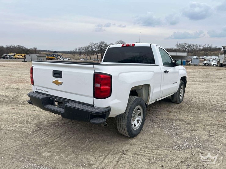 2016-chevrolet-silverado-1500-image-3