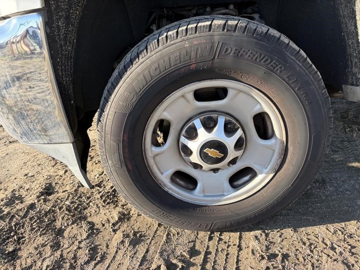 2016-chevrolet-silverado-2500-image-7