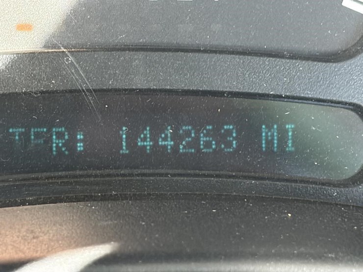 2006-chevrolet-2500-image-14