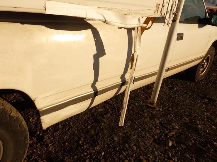 1998-chevrolet-2500-image-15