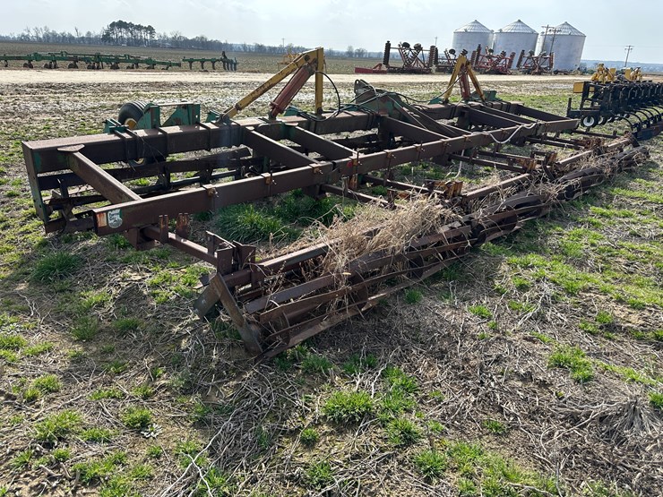 #38708-•-forrest-city-machine-works-26'-chopper-image-4