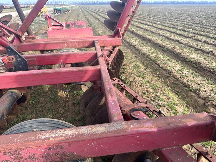 case-ih-490-image-26