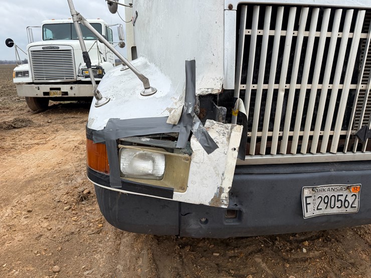 1996-international-9400-image-39