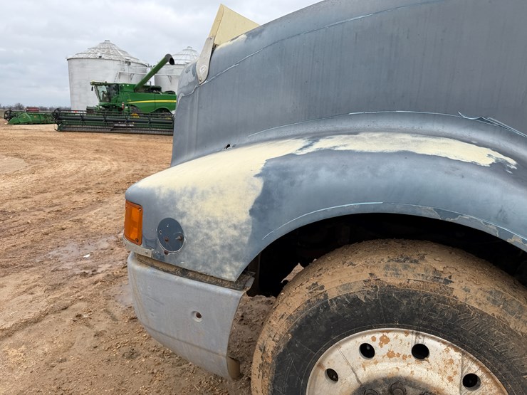 1990-international-9400-image-28