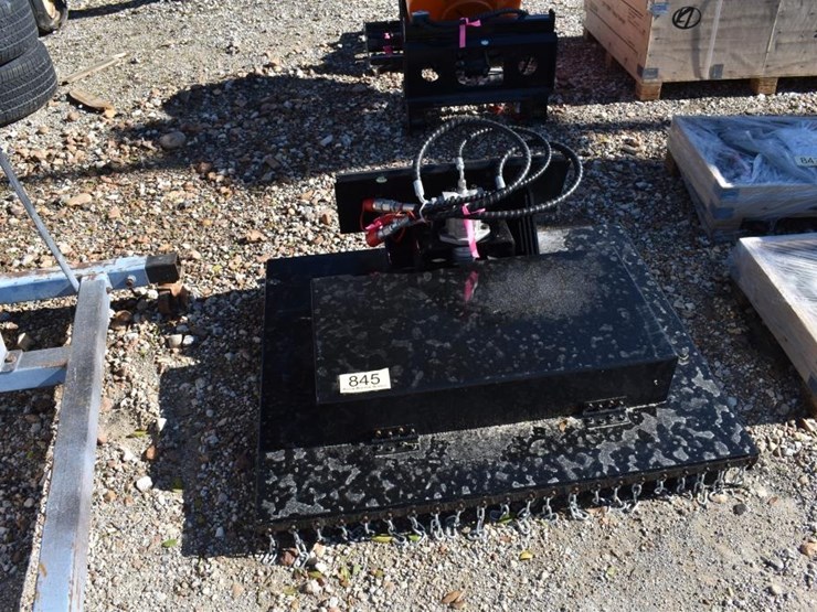 43"-mini-skid-steer-shredder-image-1