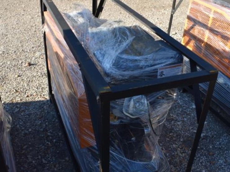 40-gallon-2-stage-air-compressor-image-2