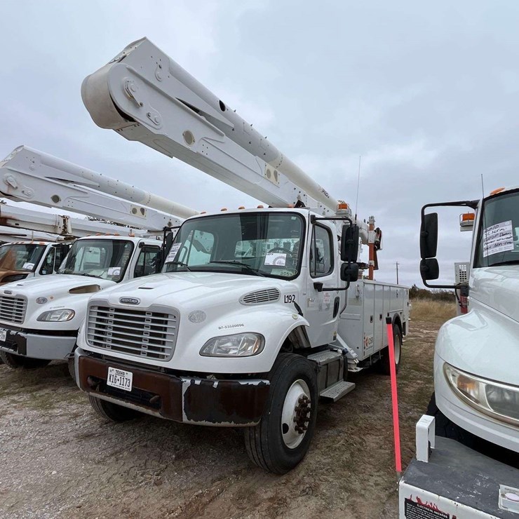 2018 FREIGHTLINER M2 106