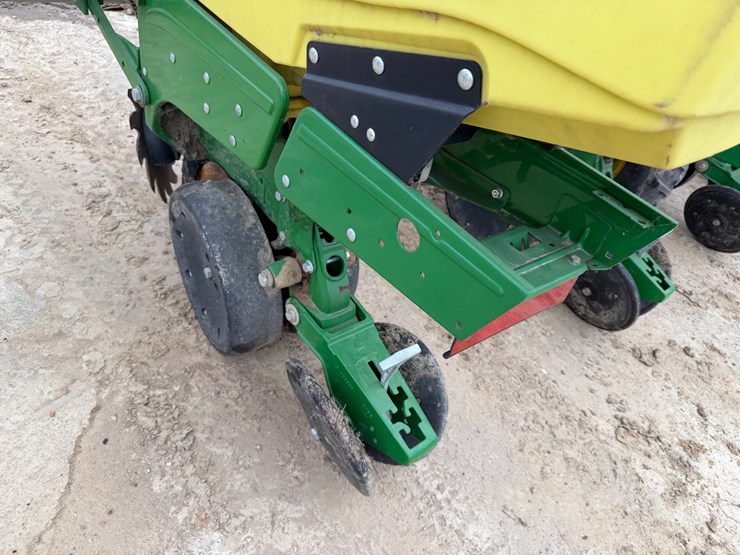 john-deere-1725-image-58